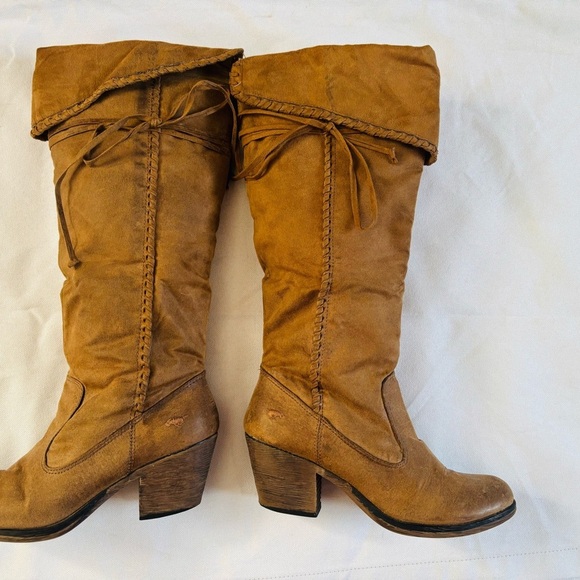 Rocket Dog Brown cowboy  Boots with Bohemian Flair - Picture 2 of 11